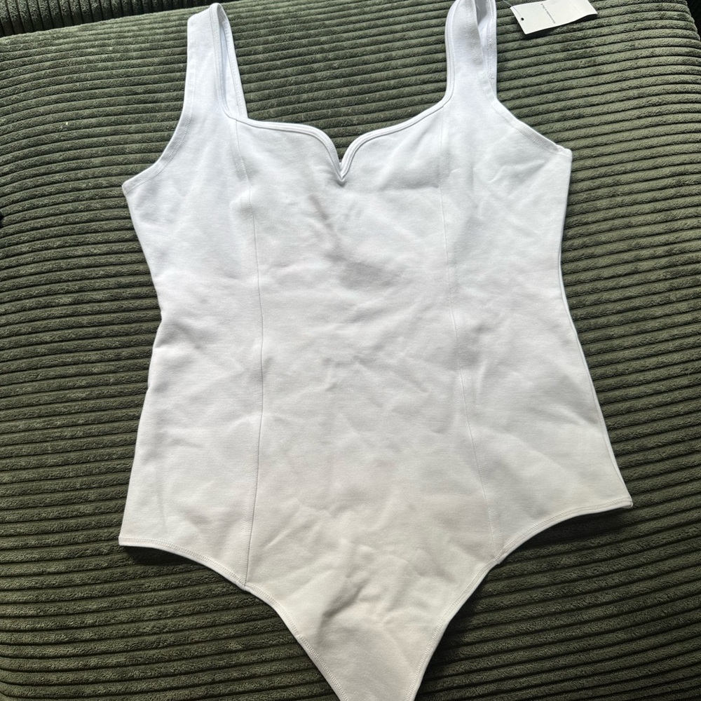 NWT Abercrombie & Fitch bodysuit - size M